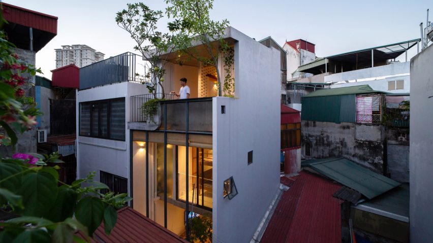 Eksterior TH House oleh ODDO Architects