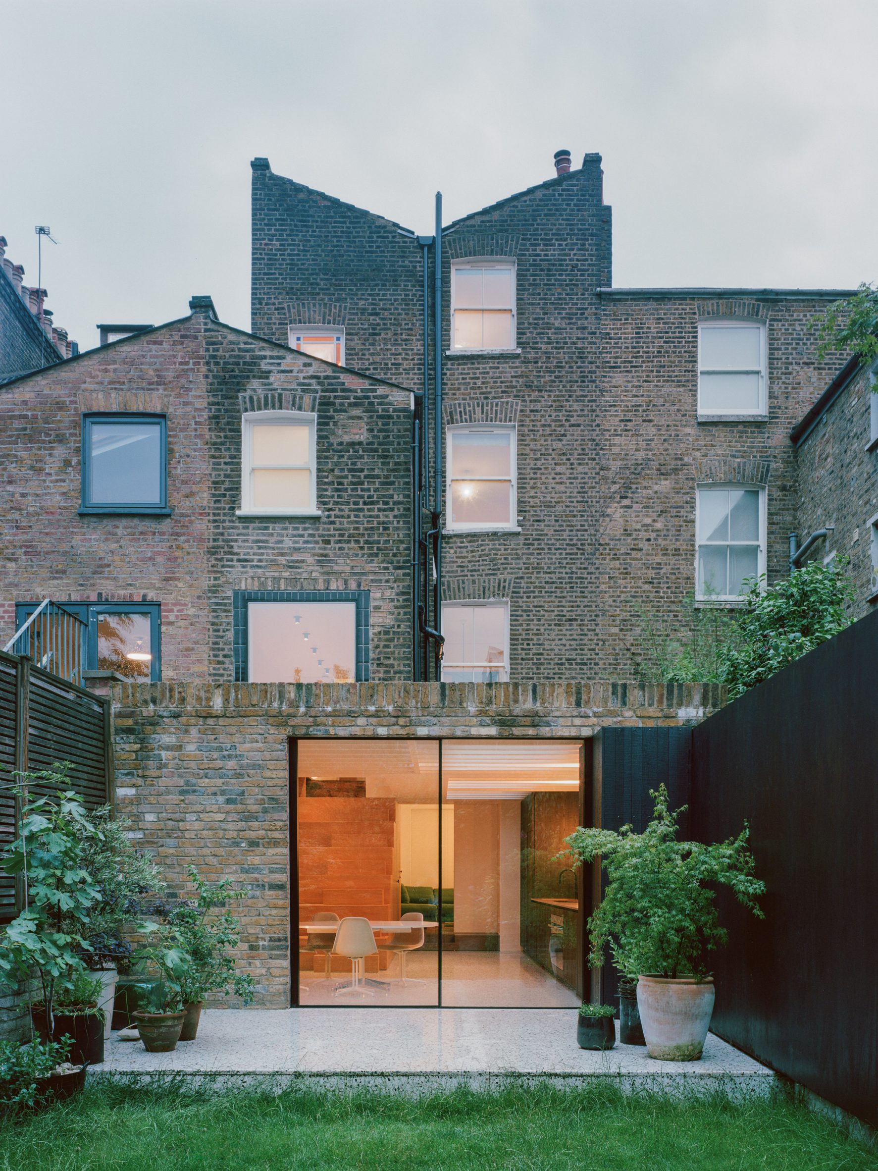 Exterior of Farleigh Road renovation and extension by Paolo Cossu Architects