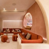 Masquespacio designs cavernous restaurant interior that nods to adobe architecture