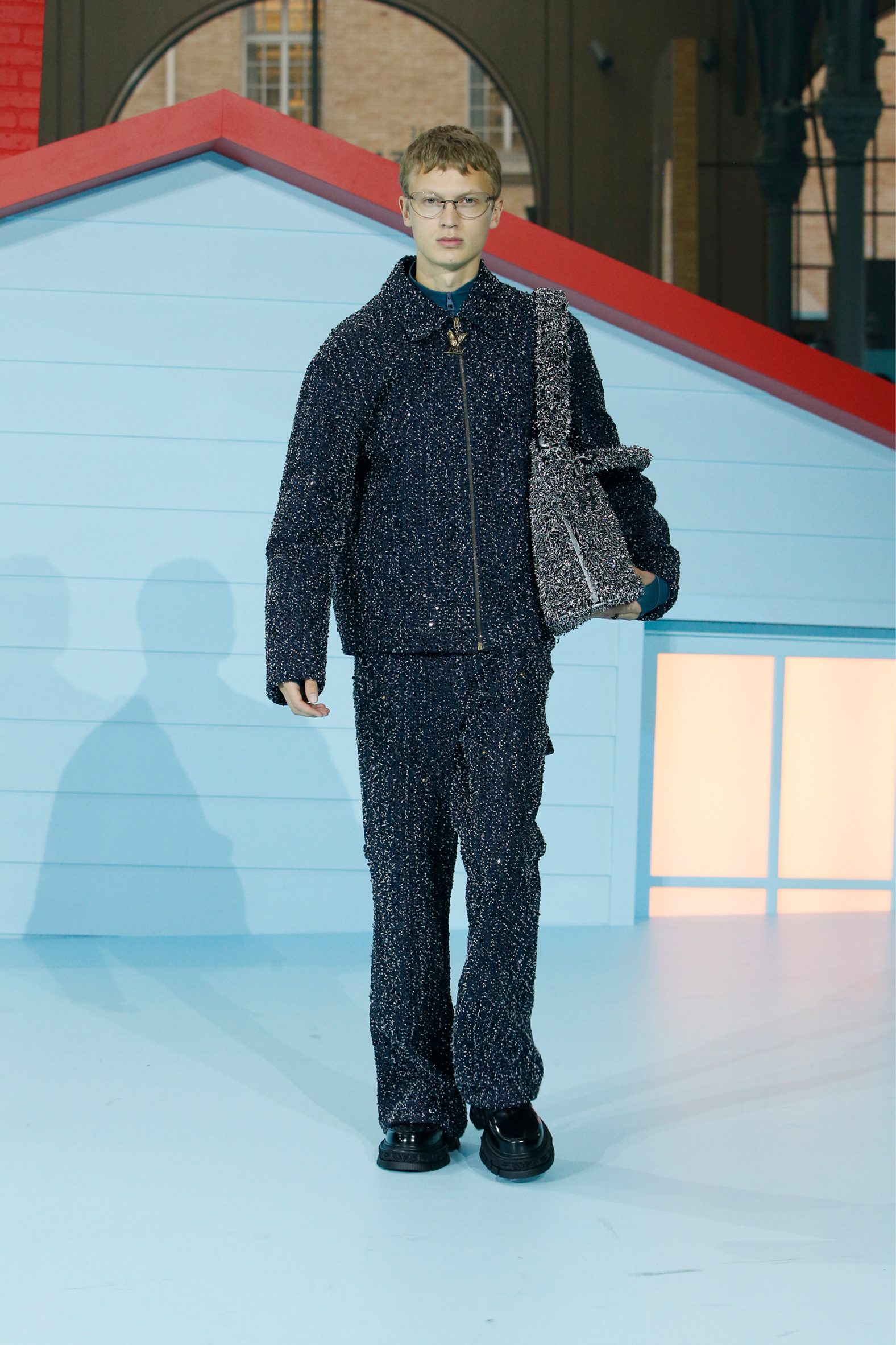In Review: Virgil Abloh Brings Louis Vuitton Home With Fall 2021 Menswear  Collection
