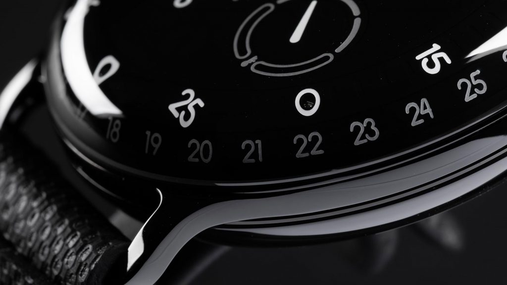 Ressence Type 3BB “Black Black” – The Watch Pages