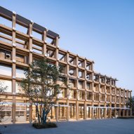 Gad builds bamboo-fronted exhibition centre for Shaoxing rice wine