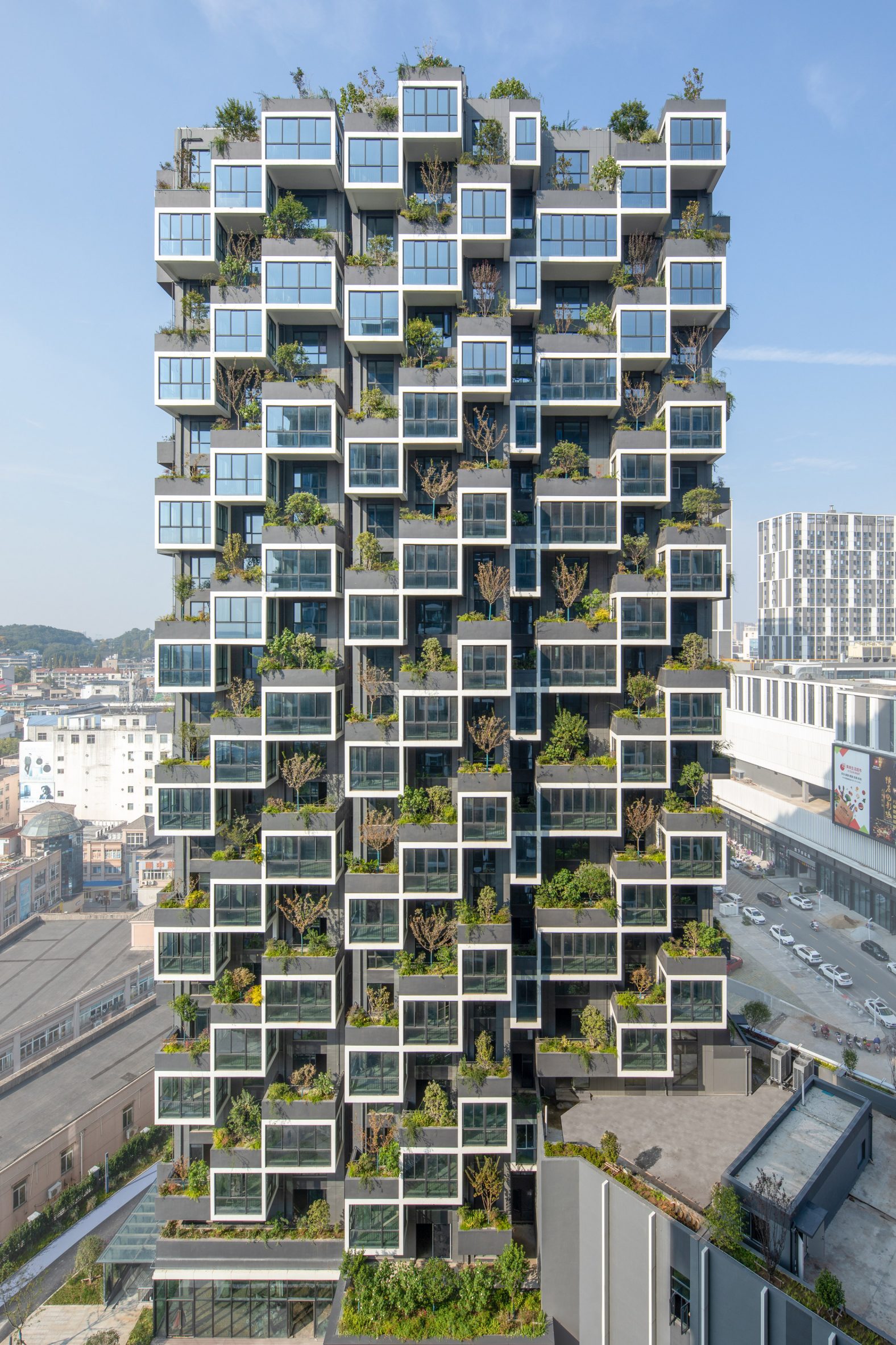 Vertical forest tower in Huanggang