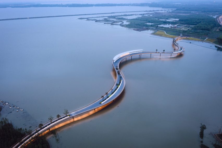 Aerial view of Yuandang Bridge