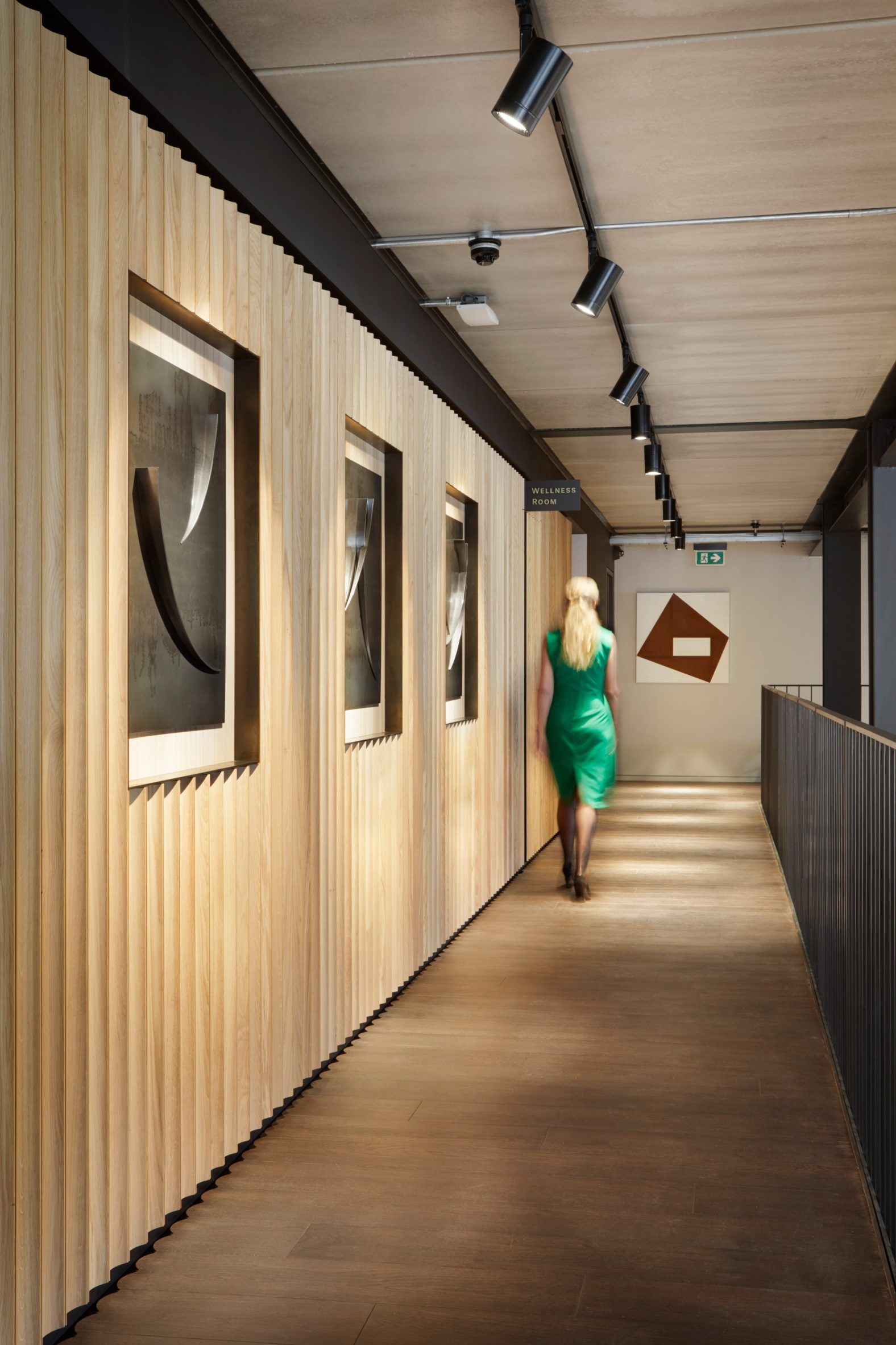 Walkway in DL/78 workspace designed by MSMR Architects for Derwent London's 80 Charlotte Street