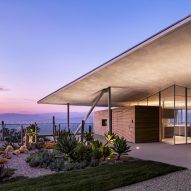 Gluck+ covers Hollywood Hills home with an angular roof