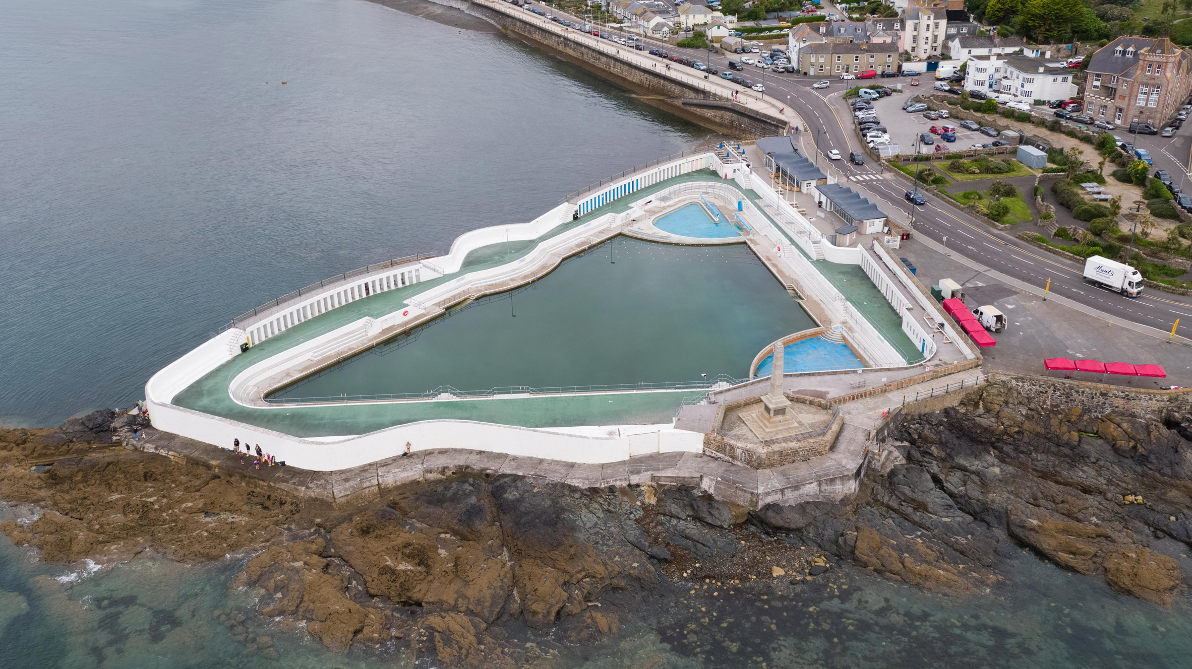 Olympic-size swimming pool - Wikipedia