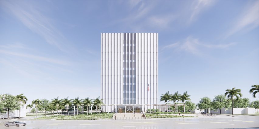 Fort Lauderdale Federal Courthouse has a symmetrical rectangular form