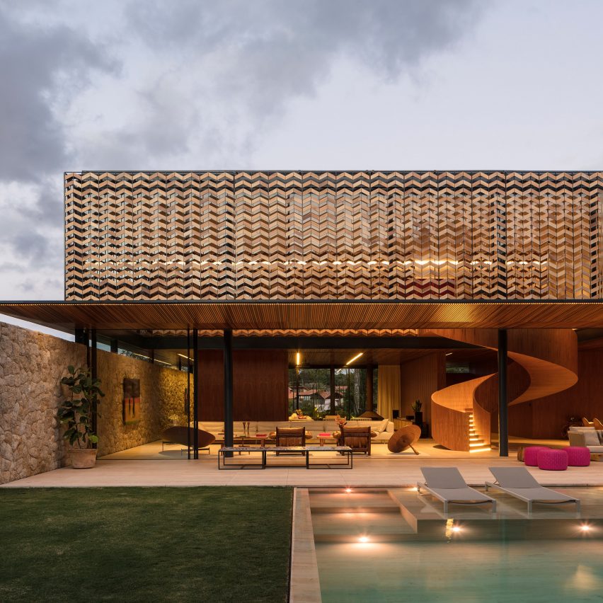 Marcos Bertoldi Arquitetos wraps Curitiba residence with wooden curtain | Harga Kusen Aluminium