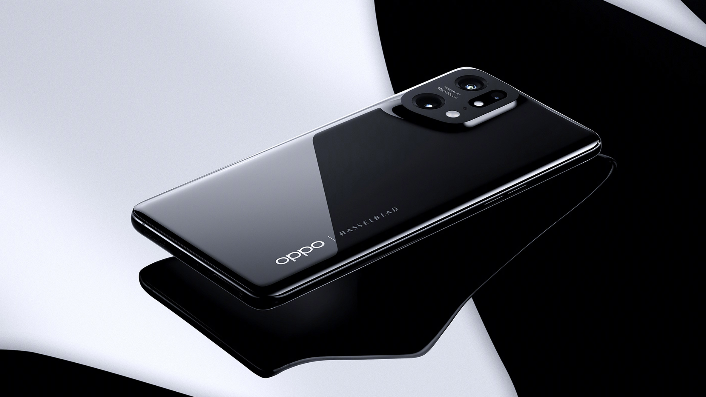 OPPO uses ceramics in its latest smartphone to allow warmth