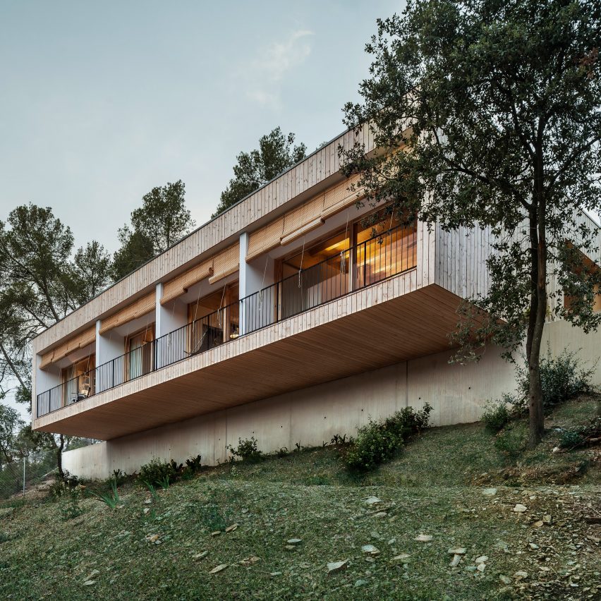 cantilevered house in Spain