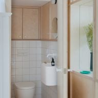 Bathroom by Nimtim Architects