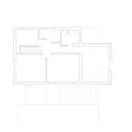 First floor plan of Hipped House by Oliver Leech Architects