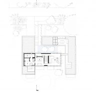 Upper level floor plan of Bilgola Beach House by Olson Kundig Architects