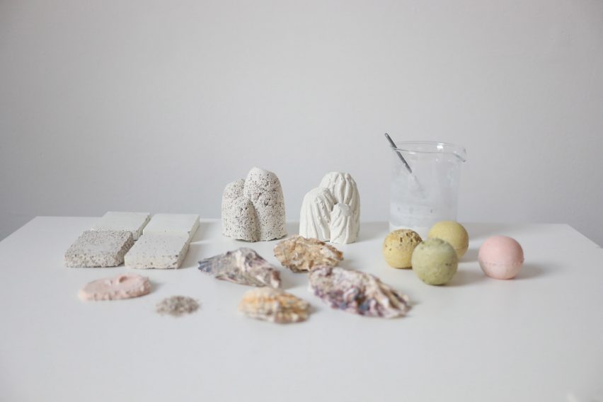 Samples of bone powder mixed with oyster shells and natural pigments by Colourful Resting Reef oyster capsules by Louise Lenborg Skajem and Aura Elena Murillo Pérez