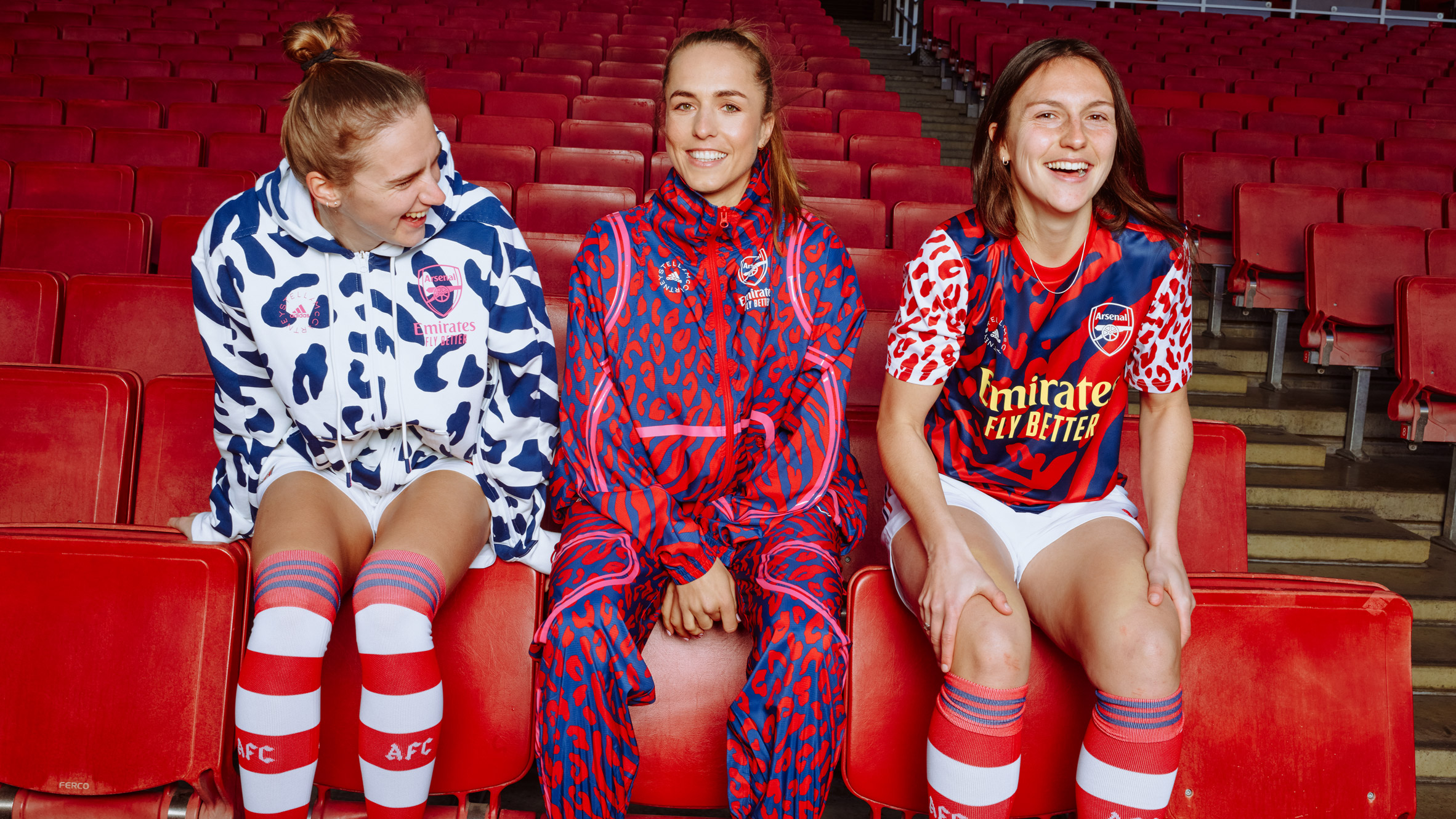 arkiv Nogen som helst Kronisk Stella McCartney designs leopard-print football kit for Arsenal