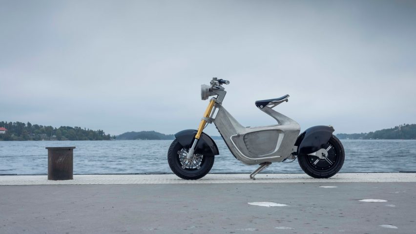 SUS1 scooter by Stilride