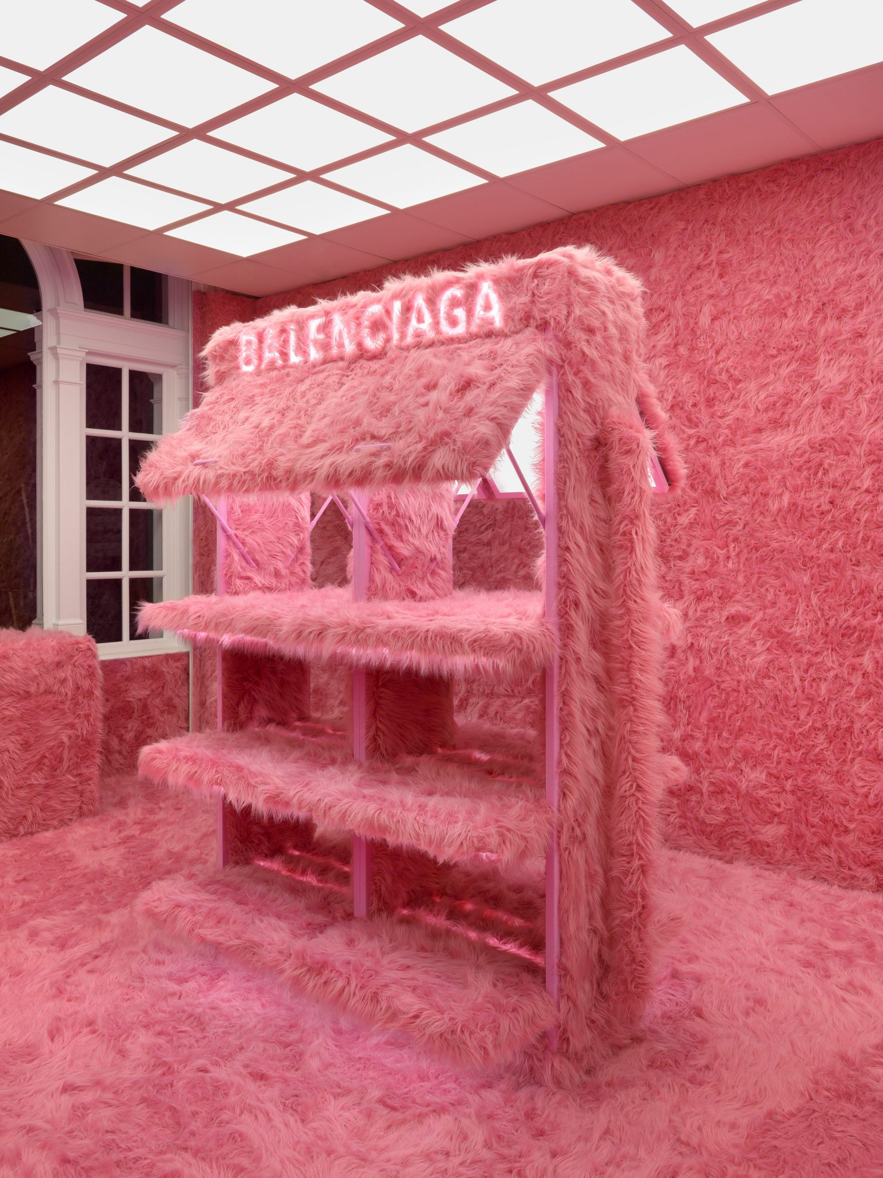 Balenciaga wraps store in pink fur to its Le