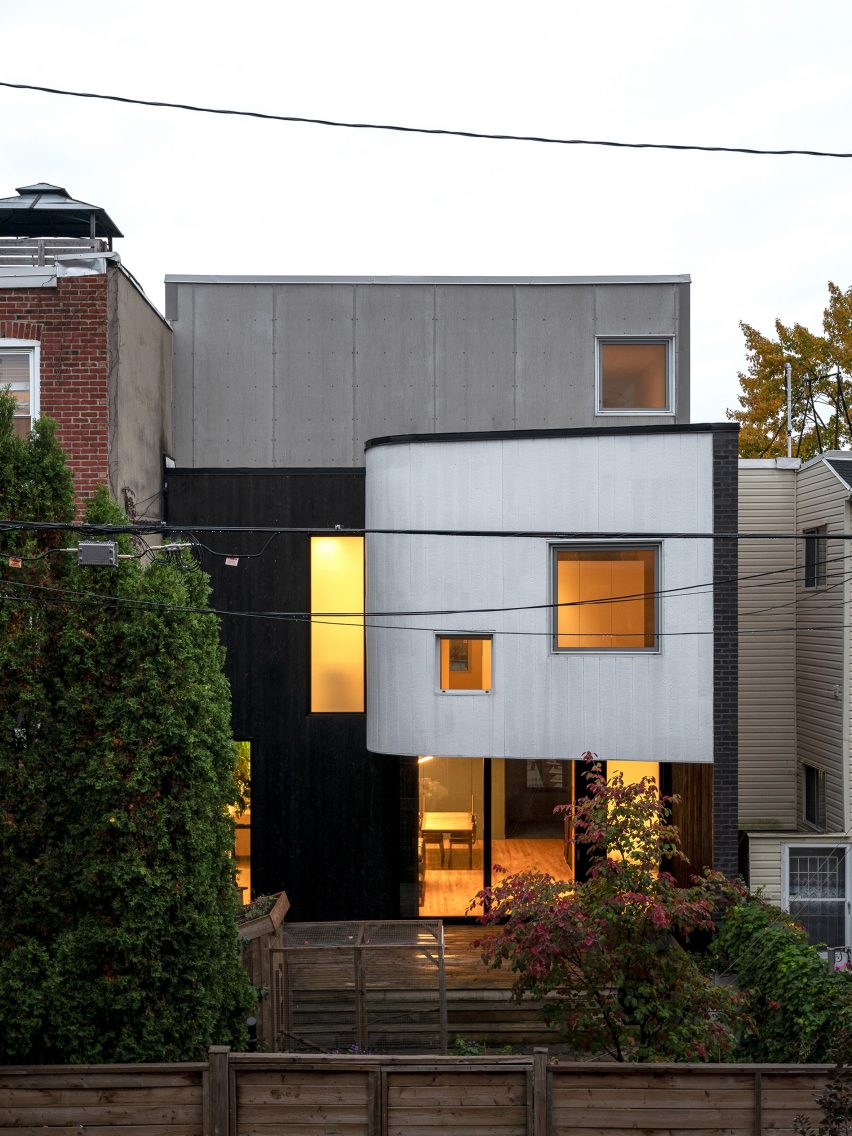 Montreal house by Naturehumaine