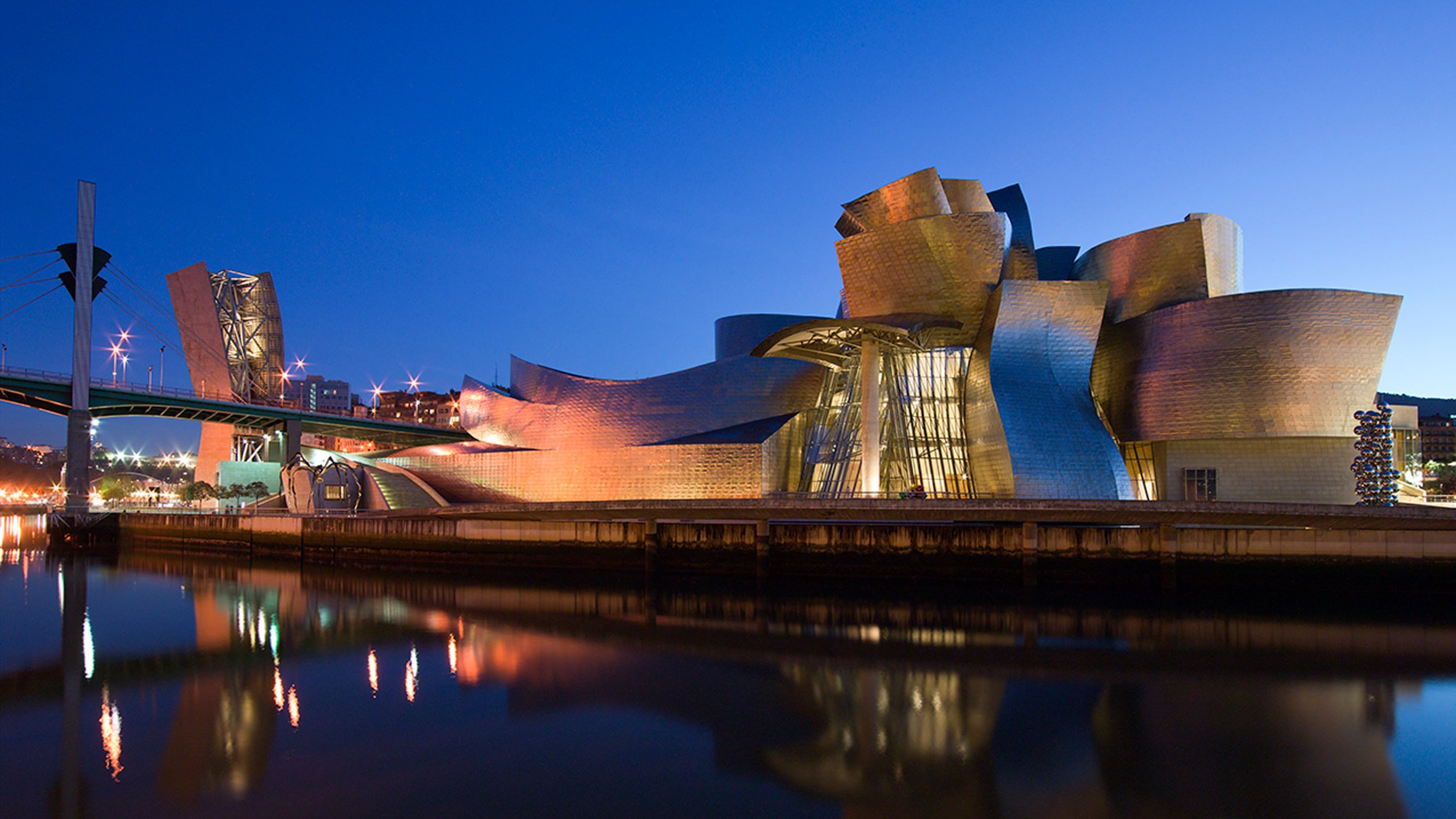 Frank Gehry's Guggenheim Museum Bilbao