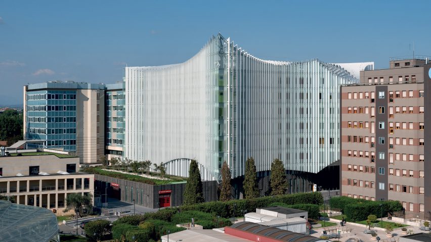 Image of the San Raffaele Hospital among other buildings