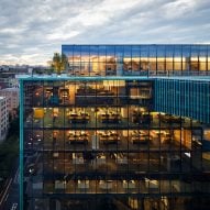 Bill for bird-friendly glass buildings proposed for Washington DC