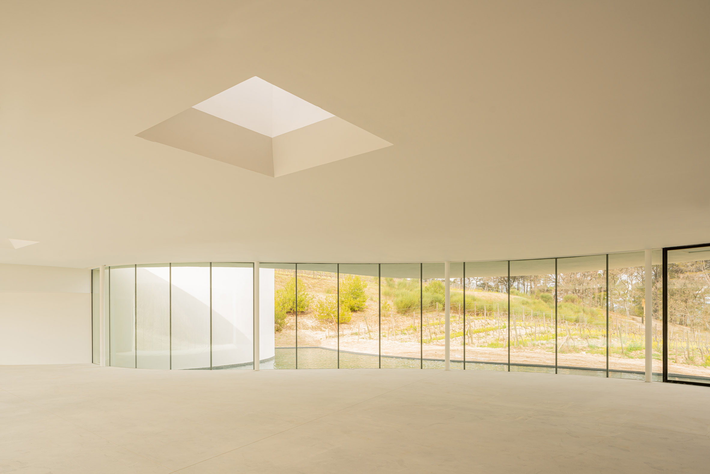 Oscar Niemeyer designed white gallery