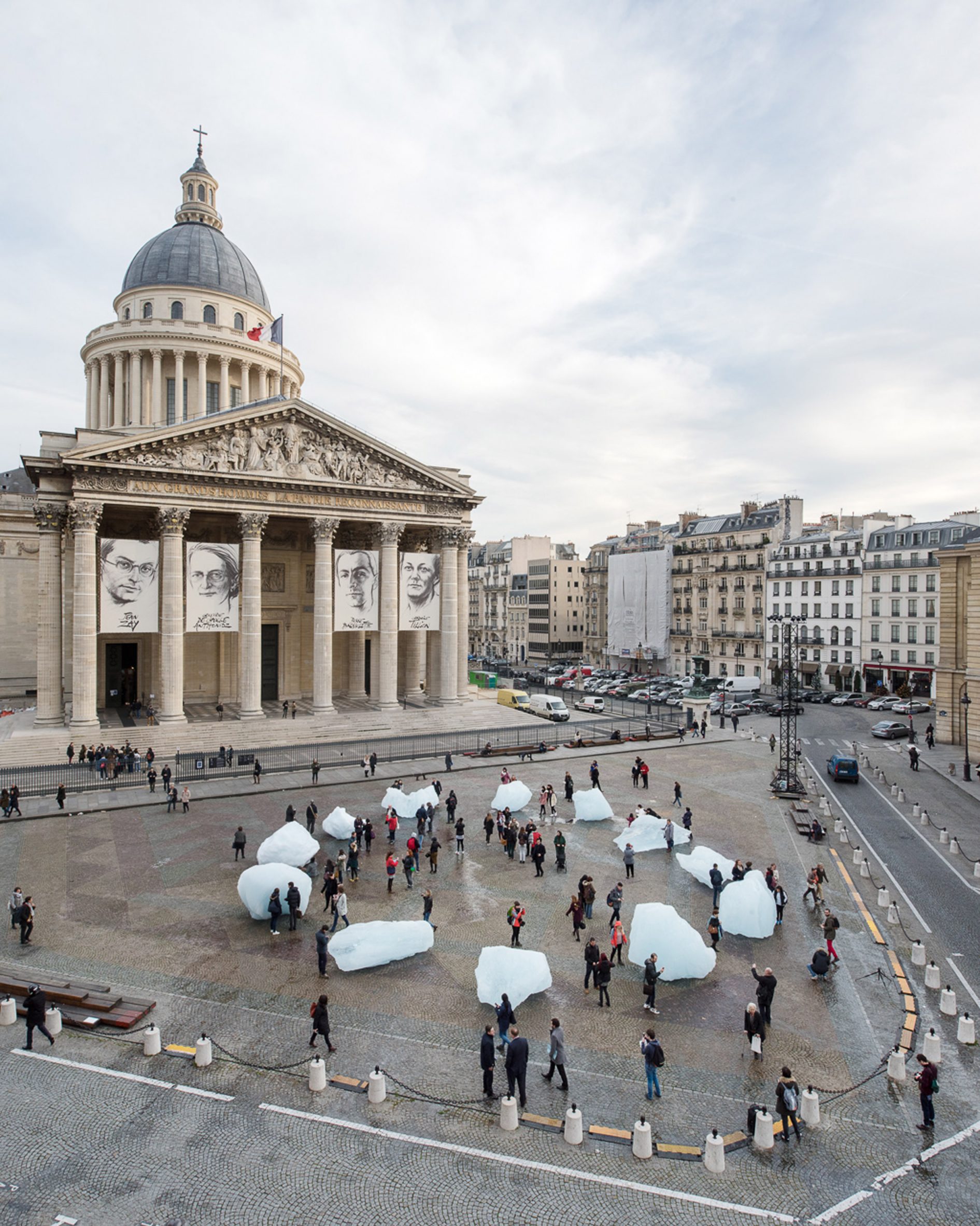 Ice Watch installation in Paris by Studio Olafur Eliasson