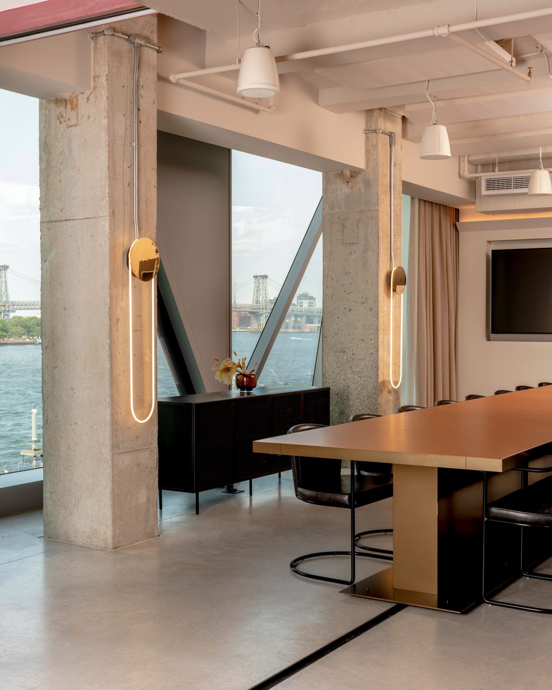 Meeting room with East River view