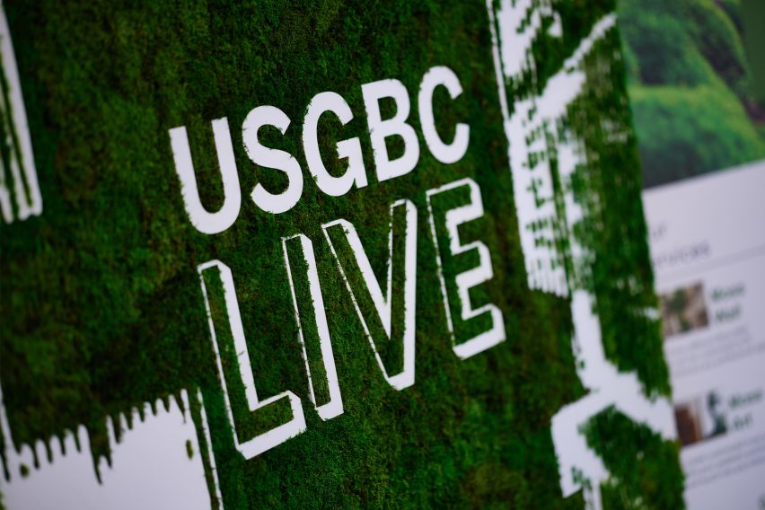 A photograph of the USGBC live sign 