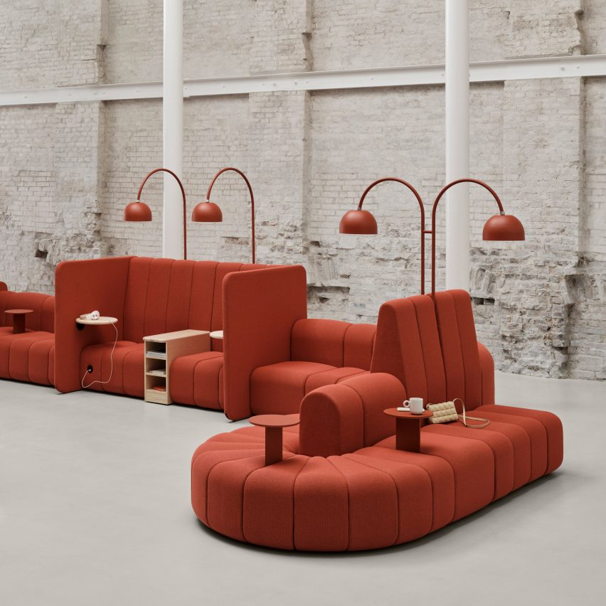 Red BOB 52 sofa wiith round modules and lighting accessories