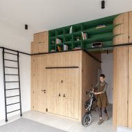 Doméstico uses "habitable artifact" to organize micro apartment in Quito