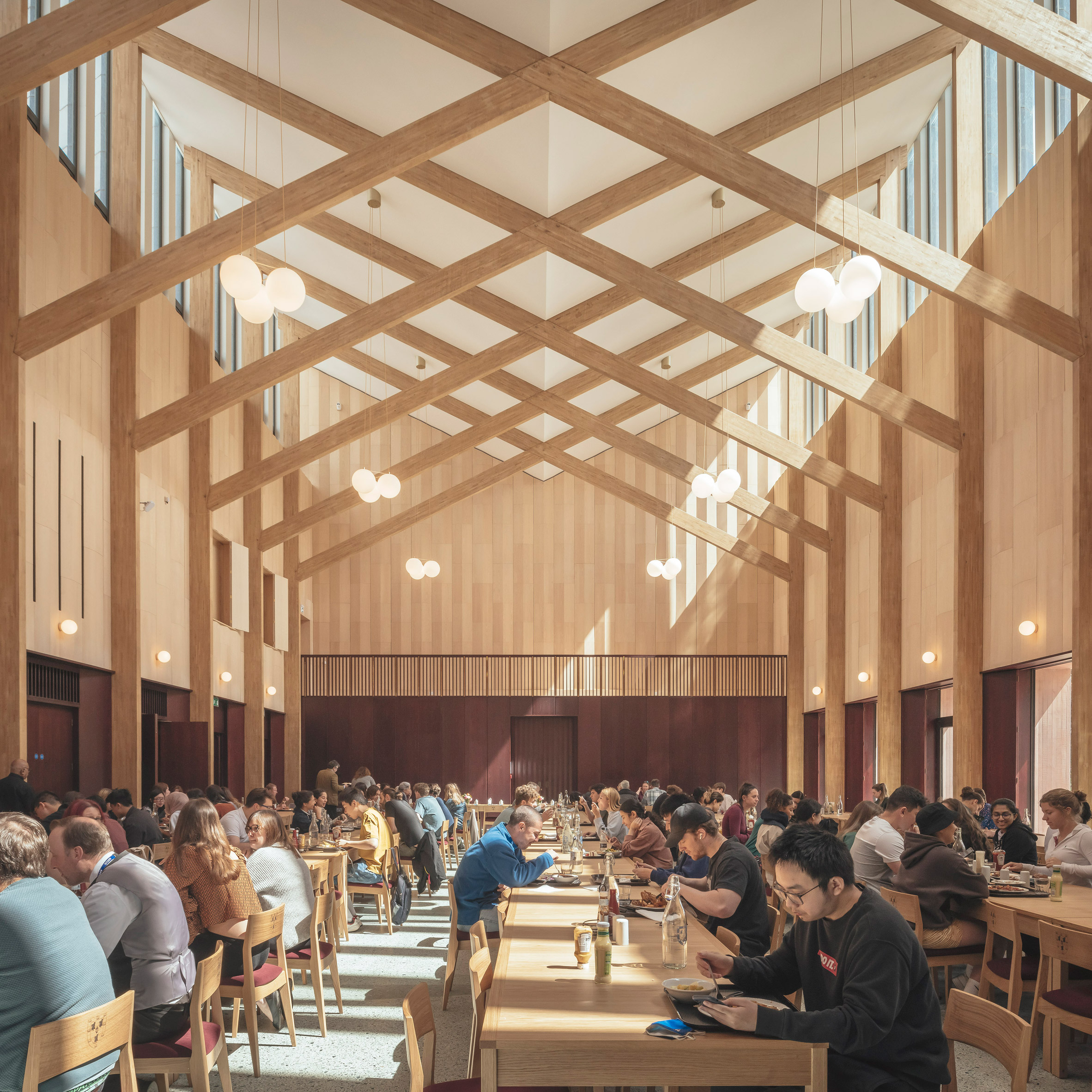 Interior if Cambridge University dining hall