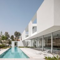 K House is a home in Tel Aviv that was designed by Pitsou Kedem