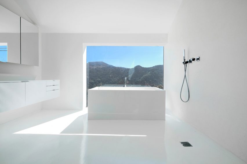 Ten Refreshing Wet Rooms With A Serene, Shower Curtain Vs Glass Door Reddit