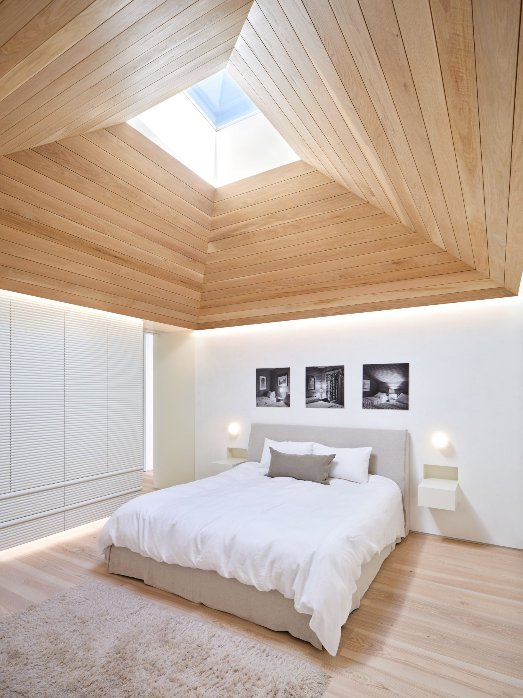 Central bedroom with skylight
