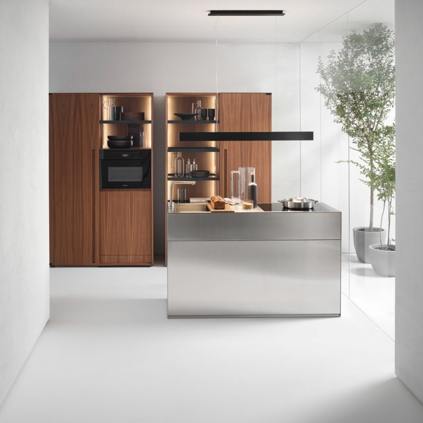 Wooden kitchen wall units with a silver metal kitchen island