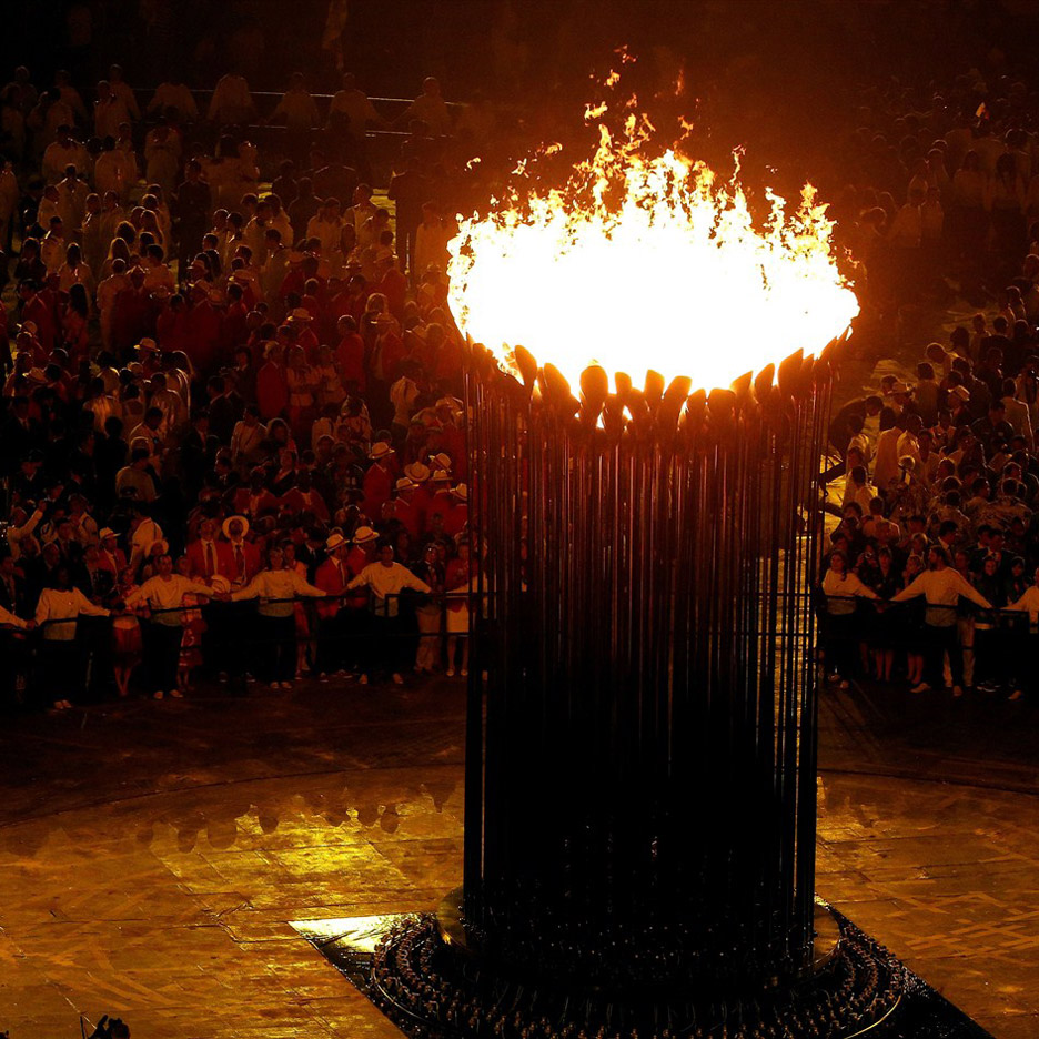 Heatherwick London 2012 Olympic cauldron