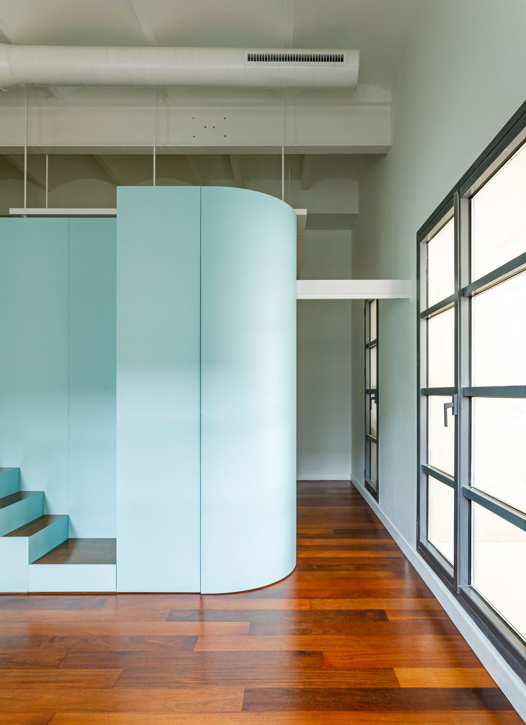 Staircase in Loft in Poblenou by Neuronalab