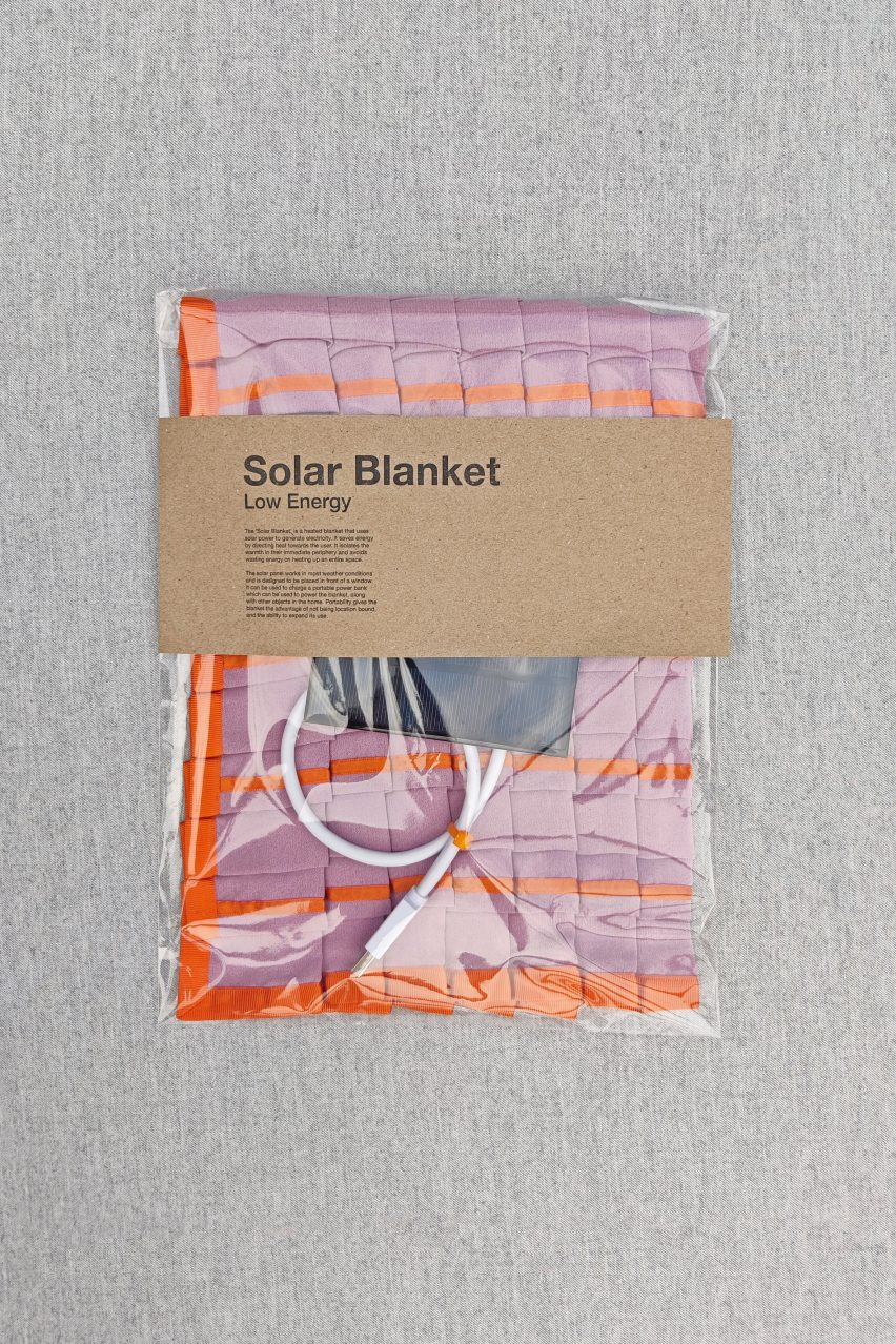 Solar Blanket in pink in its packaging