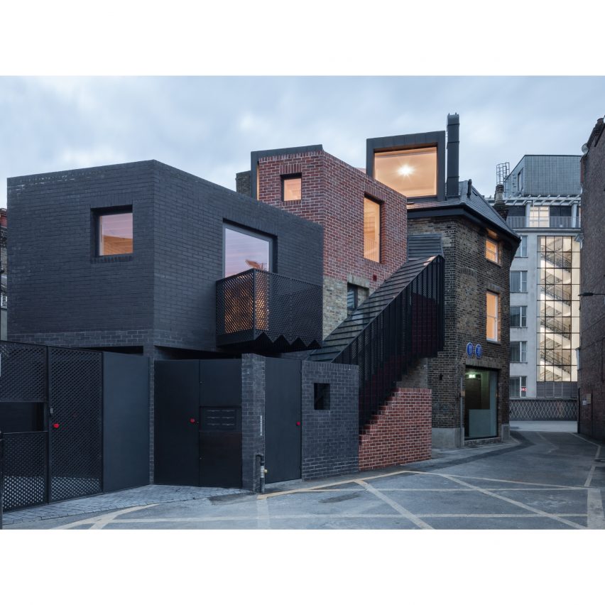 The Queen of Catford by Tsuruta Architects