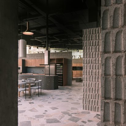 A Brick and Mortar Shop – A Multi-label Kitchen Appliances Shop by L Architects