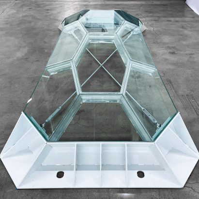 Tortuca: An Ultra-Thin Hollow Glass Structure by Polyhedral Structures Lab