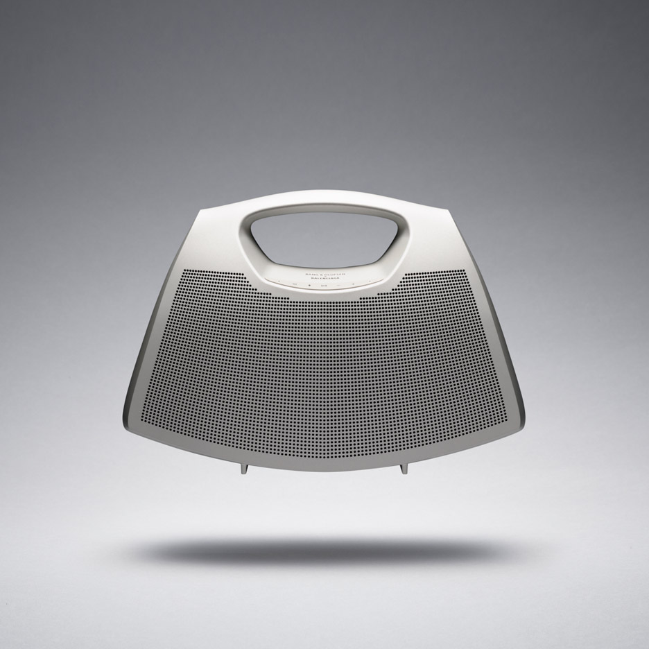Bang Olufsen Beoplay P2 Bluetooth Speaker in Mumbai - Dealers,  Manufacturers & Suppliers - Justdial