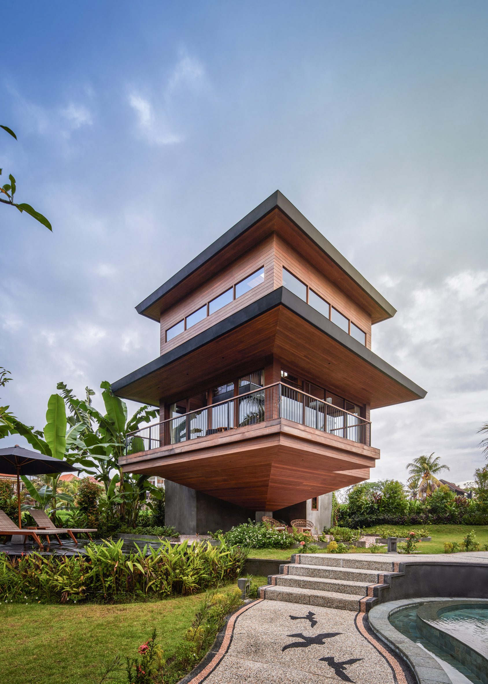 Stilted guesthouse in Bali