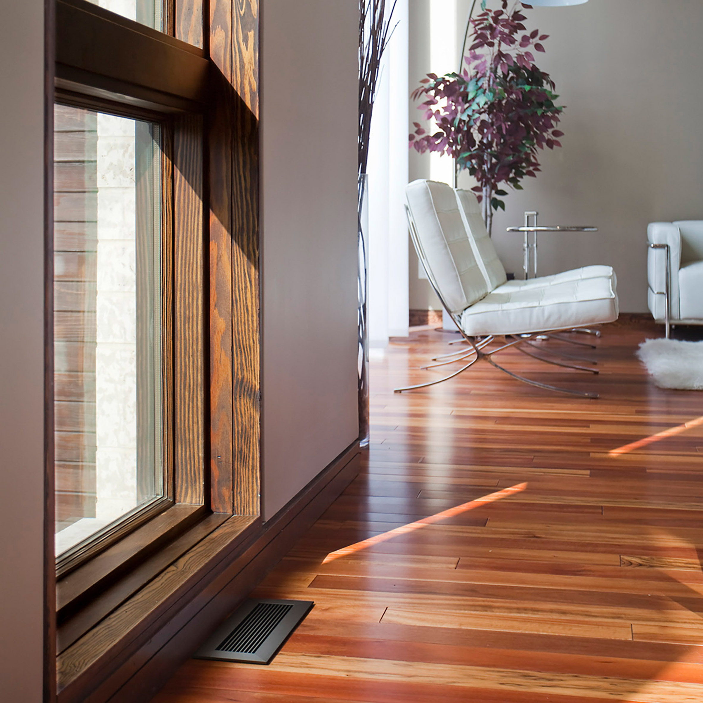 Kul Grilles vent cover on the floor of a living space