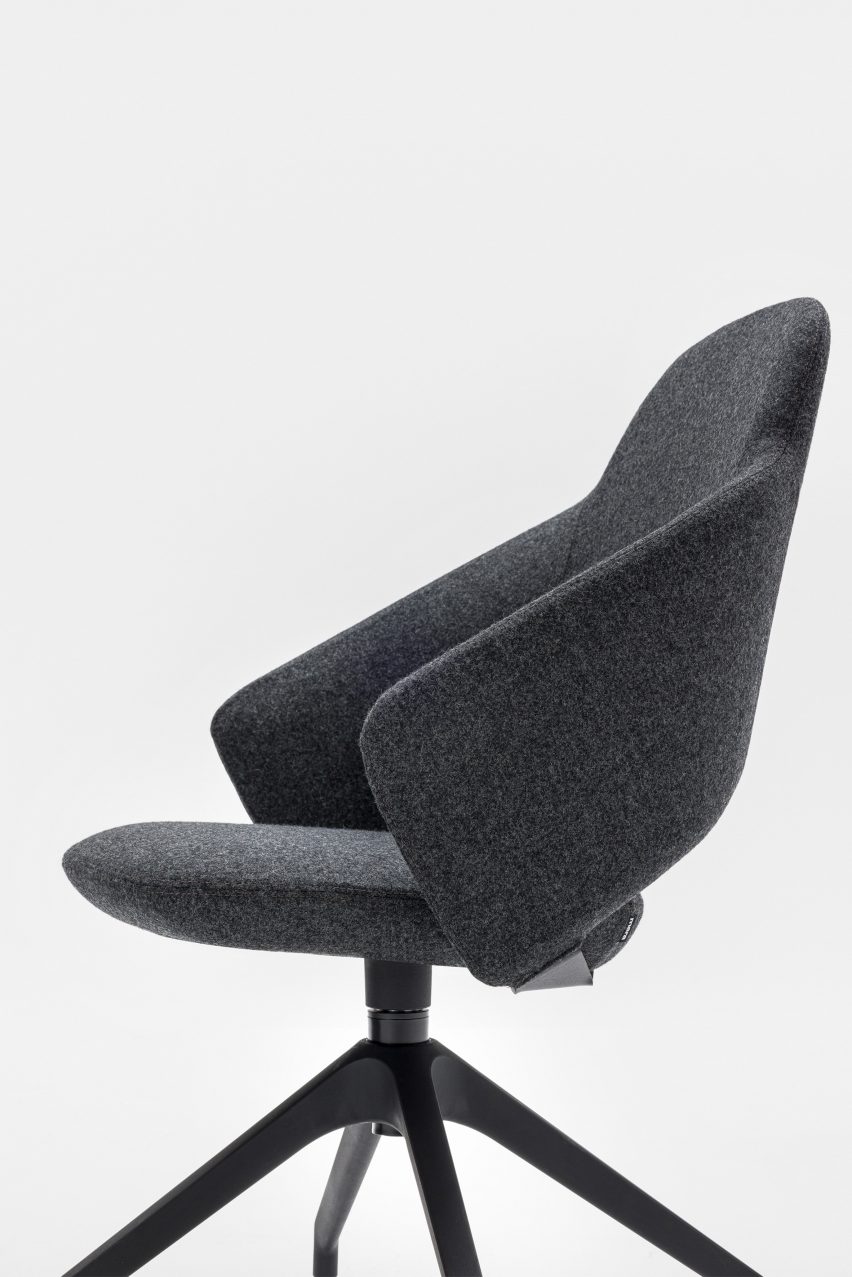 High back swivel Icon chair by Mara in black