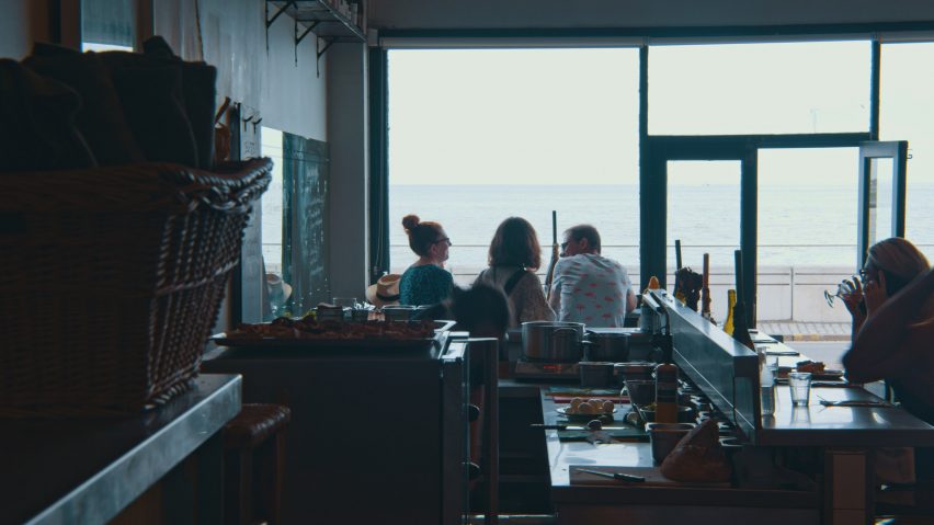 Photo of the dining room at Angela's of Margate overlooking the sea