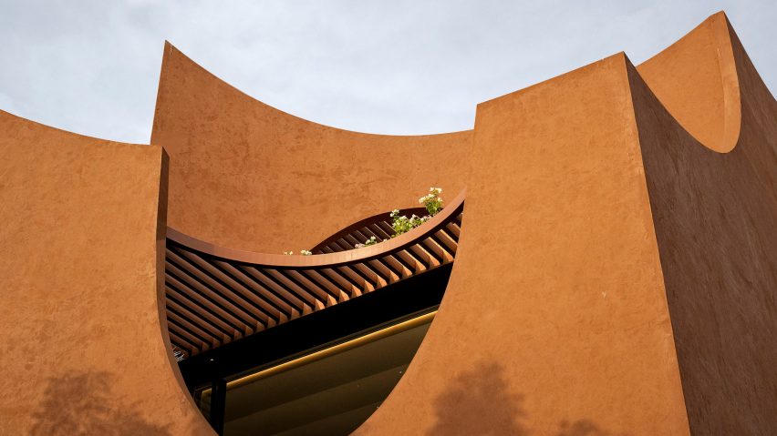 Earthy render covers the exterior of Mirai House of Arches