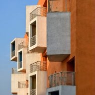 Housing complex by Sanjay Puri Architects